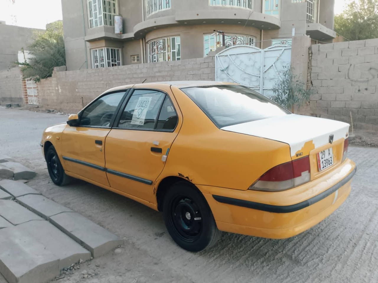 السلام عليكم ورحمة الله سمند 2011  محرك  2000 فرنسي  خيرر من الله كير ومحرك مكفول تبريد ثلج 🥶 سيارة خير من الله دوس بلادية  وهلالات يرادلهن تعمير  مصبوغة حزام قمارة بلادية رقم واسط تحويل ثاني يوم  مكاني الصويرة سعرها 30 🍀 اتصال ***********
***********
