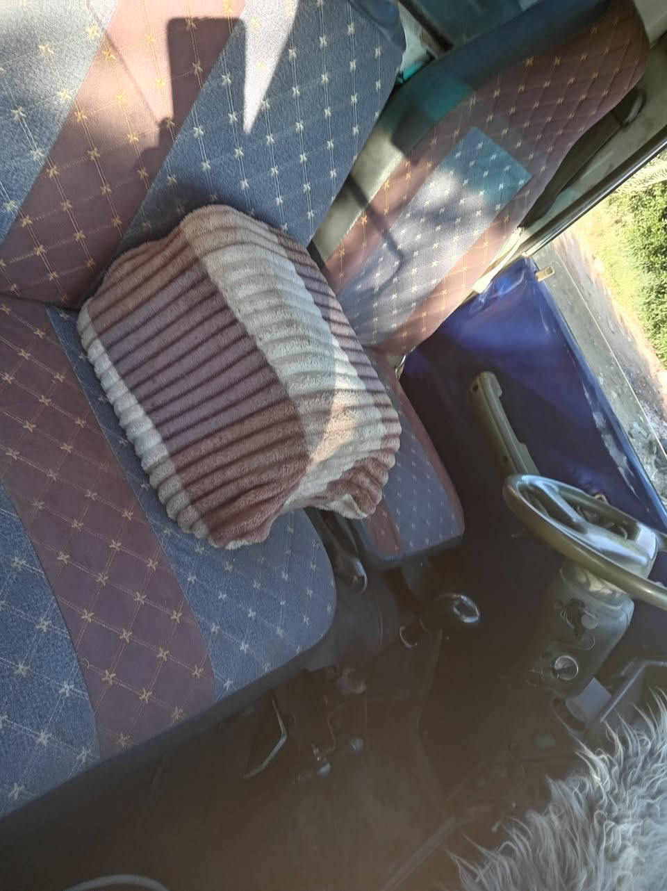 ٩٥ جاهزه من كلشي كير مكينه حداديه جديده تخم تاير حداديه جيس رقم بغداد دولي بلاديه قطره صبغ مابيها مكينه شرط كهربائيات مكان السياره ديوانيه رقمي *********** اتصل وتدلل خاص مفتوح ب٤٩ َبيها مجال
