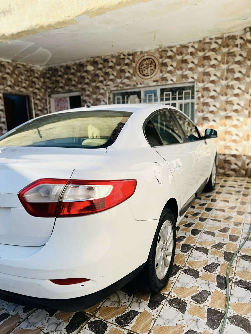 السلام عليكم 
للبيع رينو موديل 2014وارد فرنسي سياره جاهزه من كلشي حداديه كهربائيه تخم تاثيرات باتري سياره مكفوله كفاله عام من الضربه المكينه الكير الصبغ التبديل رقم كربلاء بسمي تحويل مباشر السعر 73 وبيه مجال الاستفسار اكثر اتصال مكاني حله مركز المدينه 
***********
***********
