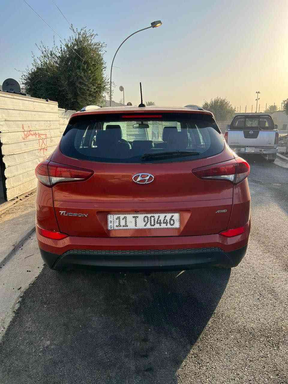 سلام عليكم توسان 2017 رقم بغداد بسمنا رقم جديد 
كير مكينة كفالة 2000 حادث السيارة جاملغ وبنيد فقط بدون لا لغد ولا شواصي مكفولات السيارة مابيهة اي نقص 
السعرر 155 وبيهة مجال للستفسار *********** بغداد, العراق
