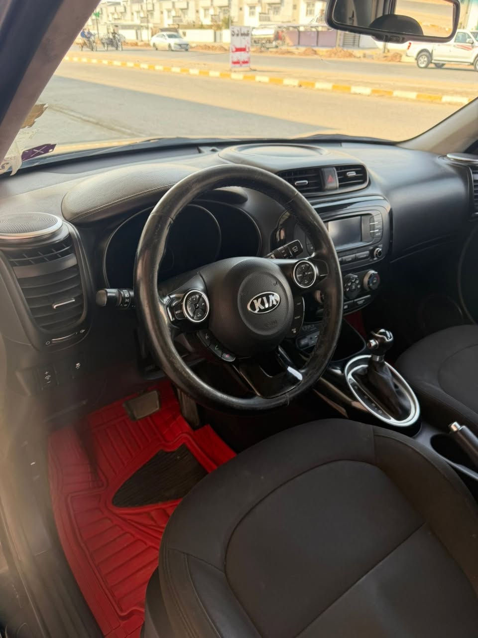 كيا صول 
موديل 2015 
رقم بابل 
وارد امريكي 
الضرر قطعتين صبغ 
ايرباكات سليمه
رقم الشاصي ضمن الصور 
ماشيه 72 الف مايل 
السعر 105 وبيه مجال 
للتواصل *********** واتس اب
