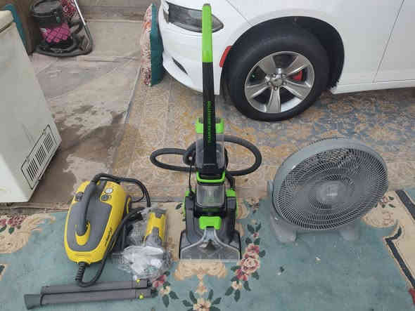 مجموعة غراض البيع مجمدة نشال شغالة طباخ شغال بس تنظيف يرادلة سبلت شغال 2طن الرجاء الشراي يتصل المو شراي لا يراسلني مكاني حي اور سبع قصور شارع ابو علي الرقم ***********
