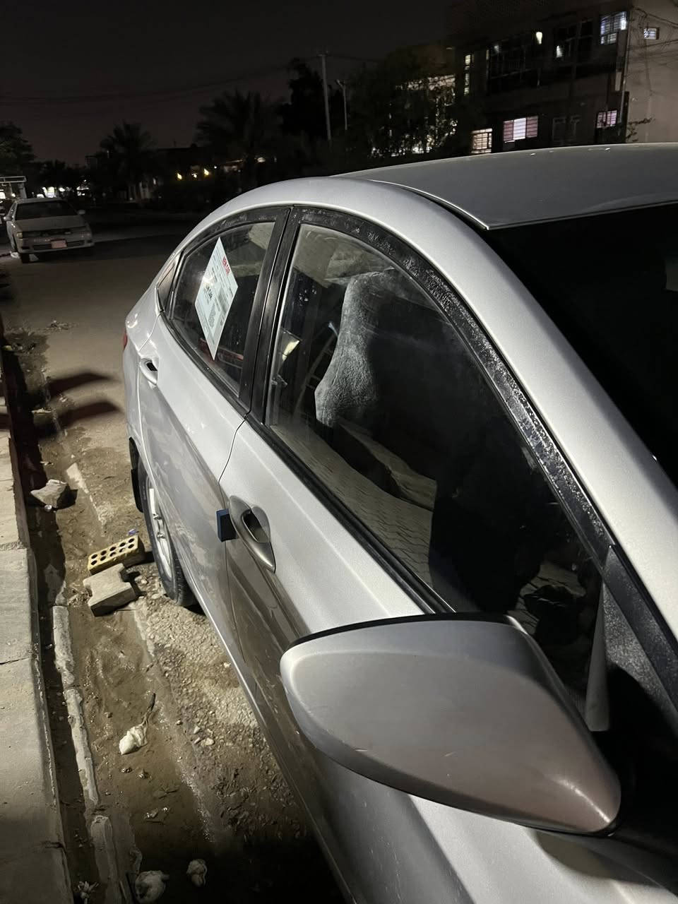 السلام عليكم اكسنت محرك 1400 تخم تاير جديد ويل كب شاشة مع كامرة دوارة والسياره حلوه ونظيفه كلش محرك كير حدادية فول بيها باردات بيها تكحيلات. بسيطه اعتبرها حزام. سعر 78 وبيها مجال رقم  نجف مداور ثاني يوم  اذا مو شراي لا تراسل ولا تخابر ***********
