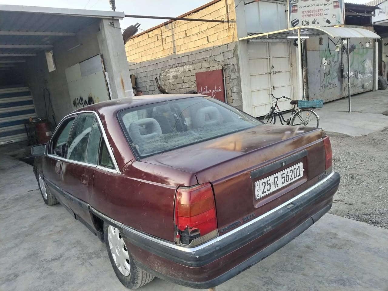 سلام عليكم سياره اوميكه موديل 92 محرك 20 سياره سبغ عام رقم كركوك سنويه جديد لحد 2031 رقم انكليزي كير محرك صدر جديد كهرباء كوله شغال سعره 28 بي مجال شراي خابر *********** مكان كركوك داقوق بي كود بنزين
