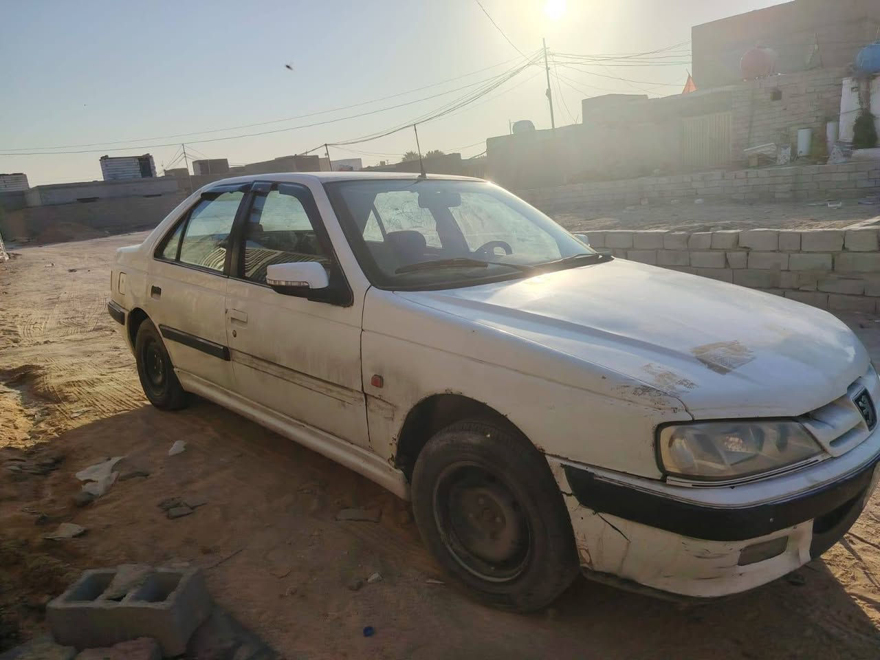 سياره للبيع بيجو بارص موديل ٢٠١٣رقم ميسان  مشروع وطني سنويه ساقطه سعرها ٣٢ورقه وبيها مجال  غير متواجد على الفيس نجف حي الندء  للإتصال على الرقم ***********
