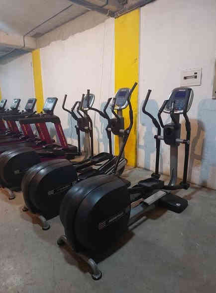 اوبتكال مستعمل عدد 3 للبيع. متوفر نقل للمحافظات
للاتصال :  ***********
واتس اب:  ***********    
🎯انستغرام: https://instagram.com/himan5841?igshid=8aqowv3kui7h
🎯كروب واتس اب :
https://chat.whatsapp.com/CenxUvMXIhA5TvYffMsdz0
