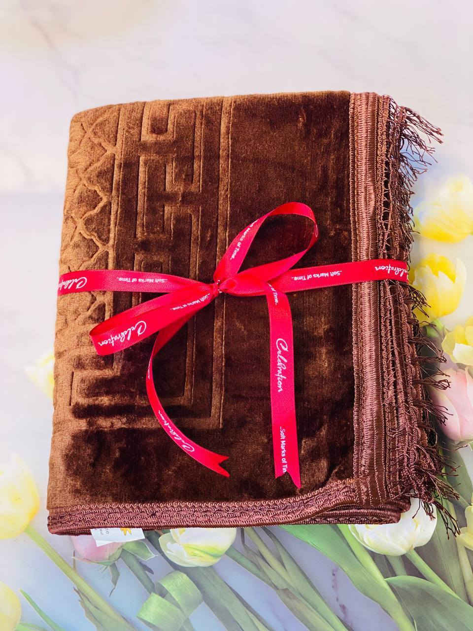 جبنالكم سجادة صلاة فخمة وناعمة 🌙

ألوان مميزة وجودة عالية 👌  
ناعمة ومريحة بالصلاة 🤲  

طباعه اسماء على سجادة♥️ البصرة, العراق


**إذا كنت صاحب هذا الإعلان وتريد حذفه لأي سبب، رجاءا أرسل رسالة إلى الدعم الفني**