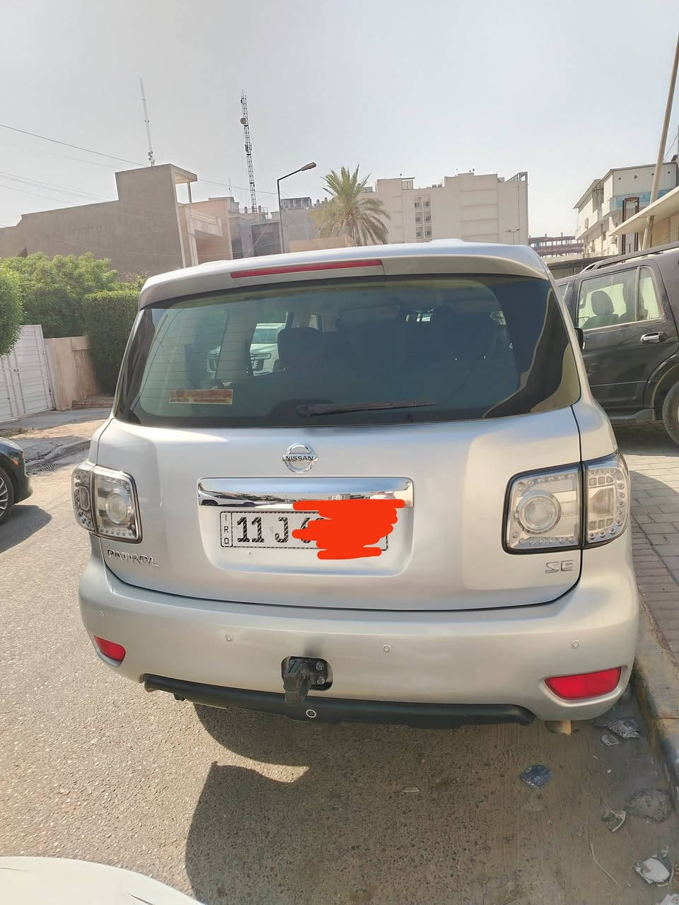 السلام عليكم
باترول للبيع مزاد حرة باسمي رقم بغداد تحويل مباشر نفتح المزاد ب 19 الف دولار 190 ورقة البيع لأعلى سعر خلال 3 ايام من تاريخ نشر الإعلان علما ان البوست نازل بأكثر من كروب 

محرك se 5600 V8 المرغوب 
موديل 11
كاملة مكملة 

فول عدا الجلد مواصفات الse  معروفة خليجي عدادها 287 حقيقي سونارها موجود بالصور و فديو الكلير مكفولة من الحادث بيها كلير اثر جراد بنيد و صندوق و كصة القمارة بس 

مكاني بغداد 

*********** بي واتس 

*********** اتصال فقط
