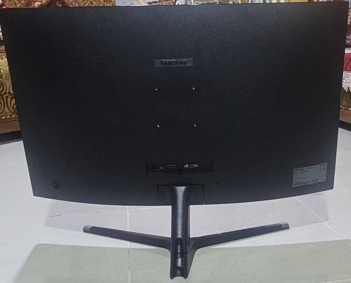 شاشة سامسونج منحني 2ة انج فول اج دي شاشة مكتبية 100هرتز
مستعمل للبيع


**إذا كنت صاحب هذا الإعلان وتريد حذفه لأي سبب، رجاءا أرسل رسالة إلى الدعم الفني**