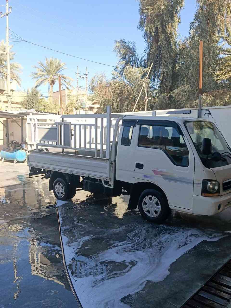 سلام عليكم كيا ام عيون 2002 رقم الانبار سنويه مو منتهيه  اصوليه مكفوله كفاله عامه من ظربه شاصيها كفاله من الكص ودك محرك كفاله كير كفاله والك الفحص كلشي شغال بيها سعر 75 وبيها مجال العنوان الرمادي ابو طيبان ***********
