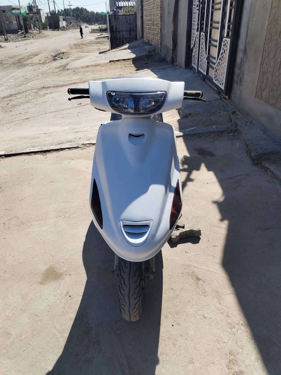 دراجه فراشه للبيع جاهزه كهربائيات كلهه شغاله نكره سلف اشاير لايت عالي ناصي بكلايت دبلات شغاله مكينه  ناعمه فول نهضه ومعدل السعر 350 المكان الديوانية الرقم ***********
