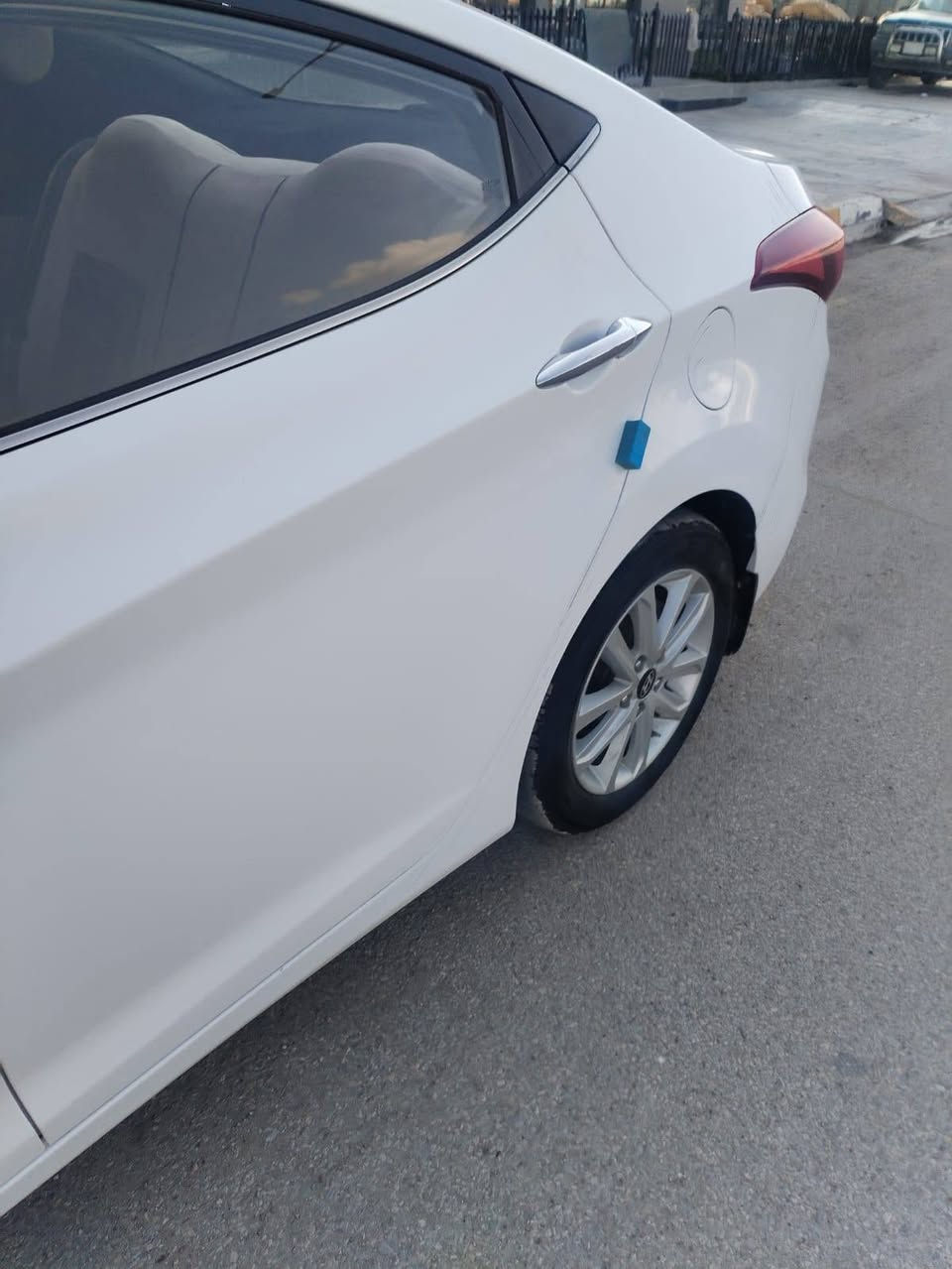 النترا خـلـيـجي موديل ١٦ سياره كفاله عامه من صبغ وتبديل وضربه ما عدا صبغ بالدوسه قليل أثر شخط وموضح ب السونار محرك 1800 دوش لايت عدسه منضومه زنون فول واحد ع واحد تبريد فتحه تحكمات مثبت سرعه كامره دواره يدات نيكل إشاره بالمري تدفئه تبريد ثلج قطعتين مرئي شفط لد امامي وخلفي ويل كروم 4 دسك شاشه كبيره لد خلفي امامي نضام ايكو
يرباكات حداديه كله جديد
ماتخسر عليه الف دينار رقـــم بصره مشروع وطني مداور ثاني يوم
أي أستفسار ‭ *********** 
الـــســعـــر  ١٢٨ 
مكاني ناصريه مركز
