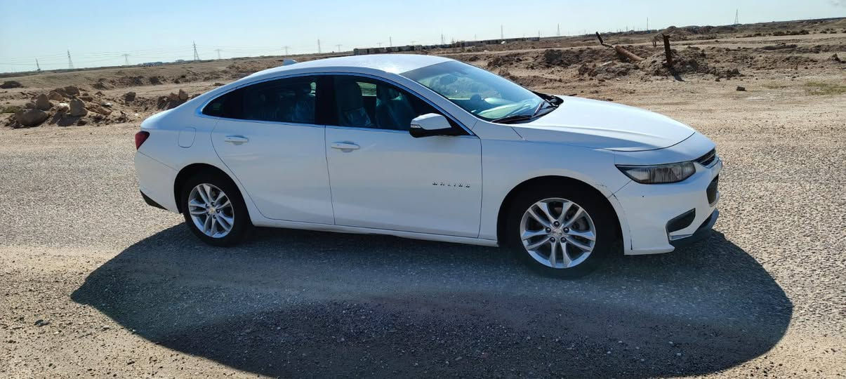 سلام عليكم ماليبو خليجي للبيع 2018 مكينه 2500 تنفس طبيعي  (تشتغل ع البانزين العادي ) 4 سلندر  الخليجي فرقهه عن الوارد امريكي
تجي مكينه جبيره 2500 
مروحيتين 
وكير 6 نمر اي تي اف عكس الامريكي كيرهه سي في تي 
السياره وارد خليجي ( الكويت ) مستوردهه  انه وعلى ايدي 
حداديه جديده 
السياره بيهه دحجه مكدار شبر وراجعه بارد موضحه بالصوره يم البك لايت  وخسفه بصيطه جوه باب الراكب موضحه بصوره السعر 135 بيهه مجال بصيط 
السياره اعتماديه بشكل واترايك وين ماتريد
السنويه منتهيه ينزل من سعرها


**إذا كنت صاحب هذا الإعلان وتريد حذفه لأي سبب، رجاءا أرسل رسالة إلى الدعم الفني**