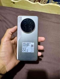 جهاز للبيع  _تكنو كامون 40 بريمير 5G  _ذاكره 256 والعشوائية 12+6  _الش...