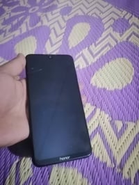 اكس ٨ ماكس • ١٢٨/٦ • شرخ بسيط