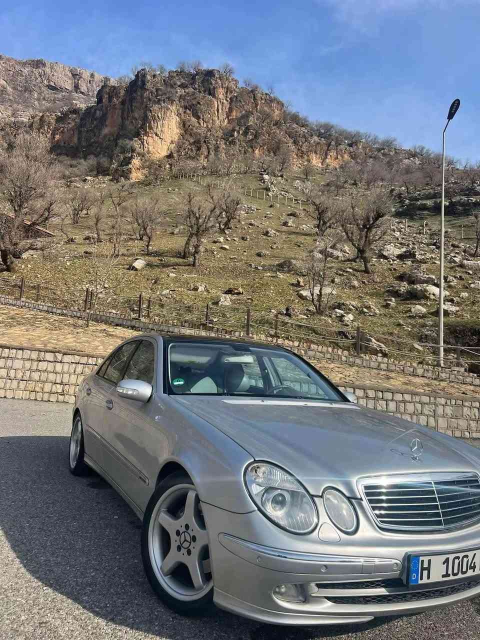 مارسدیس E320 فول فول موەسافات ئڤنگاردن کوشن جلد کوشن کارەبایی داخلی سپی ویلەکان بیلادی AMG دەبل عادی 157 رۆیشتوە. سەبارت بە نرخ 98 وەرەقە ئەگەر مشتەریشنی سەرم مەیشینە أربيل, العراق


**إذا كنت صاحب هذا الإعلان وتريد حذفه لأي سبب، رجاءا أرسل رسالة إلى الدعم الفني**