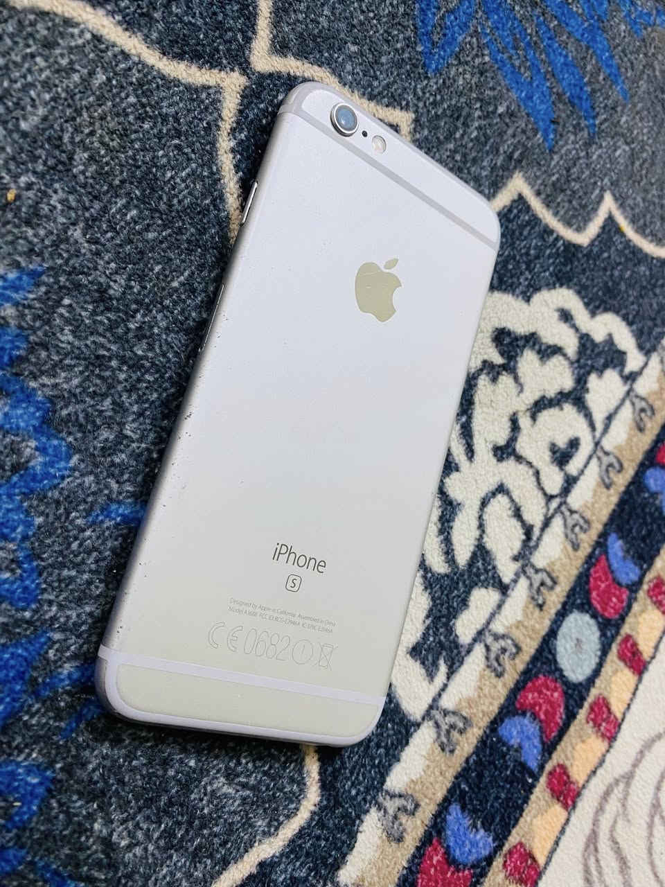 ايفون6اس جهاز. لوك لوك بمعنه الكلمه حيل جديد شخط مابي 64كيكه بطاريه 100امبدله اصليه بلضمان كله شغال بصمه سيم كامراته تخبل سعره40قفله مكاني كركوك***********
