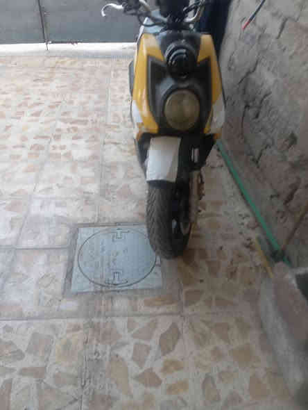 سلام عليكم دراجه سكنس جبلي 
للبيع كوم حديد ابيع السعر 350و بيه مجال حك الجيه عنواني كماليه حي الزهراء ما متواجد على الخاص هاذا رقمي ***********
