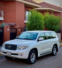 لاندكروز GX • ٢٠١١ • اوتوماتيك