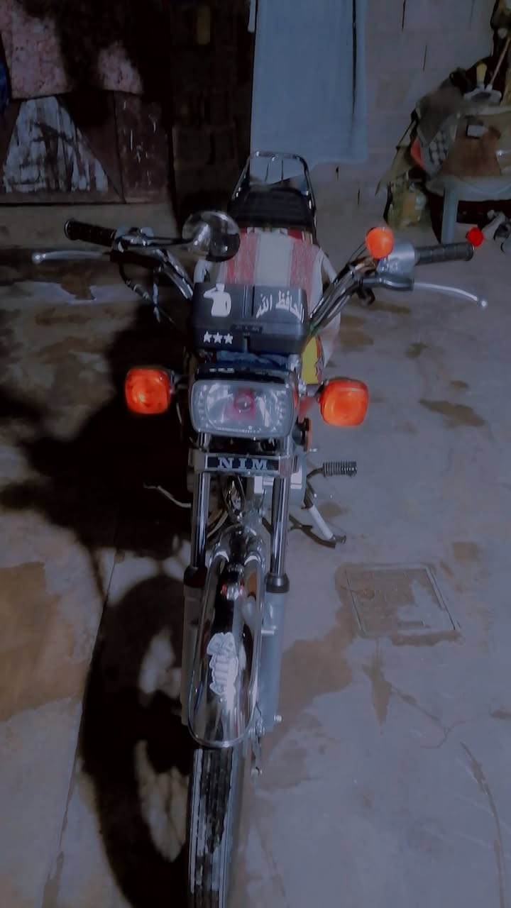 سلام عليكم دراجه اربعه كير موديل 25اوراق كله بلادي اسكنار شغاله ماعايزه برغي
كهربايات شغاله عنوان كربلاء حي نضال *********** تصل
