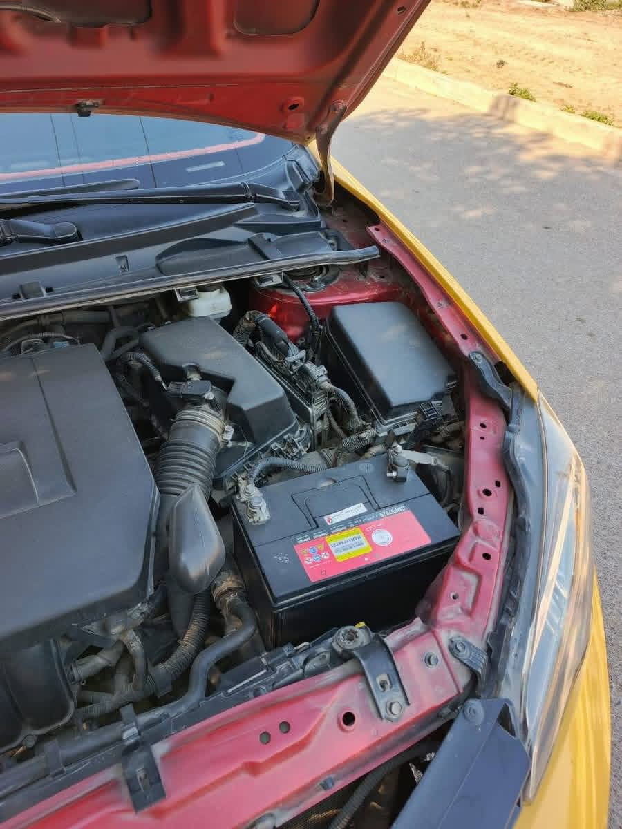 السلام عليكم اخوان مكلف باالنشر
كورلا 2019 امريكي رقم بغداد
حادثها جاملغ امامي وبنيد مبدل بدون دواخل وجاملغ الخلفي بدون دواخل 
سياره جاهزه وحداديه 
تبريد تدفئه 
مواصفات نص فوول 
حساس امامي خلفي 
محرك 1800
تحكم ستيرن جهتين
تخم تاير خط ابيض جديد 
ماشيه 250 الف كم قابل للزيادة 
السعر 137وبيها مجال 
مكان السياره بغداد الدوره شارع ٦٠ 
للاستفسار الاتصال على هذا الرقم 

***********
