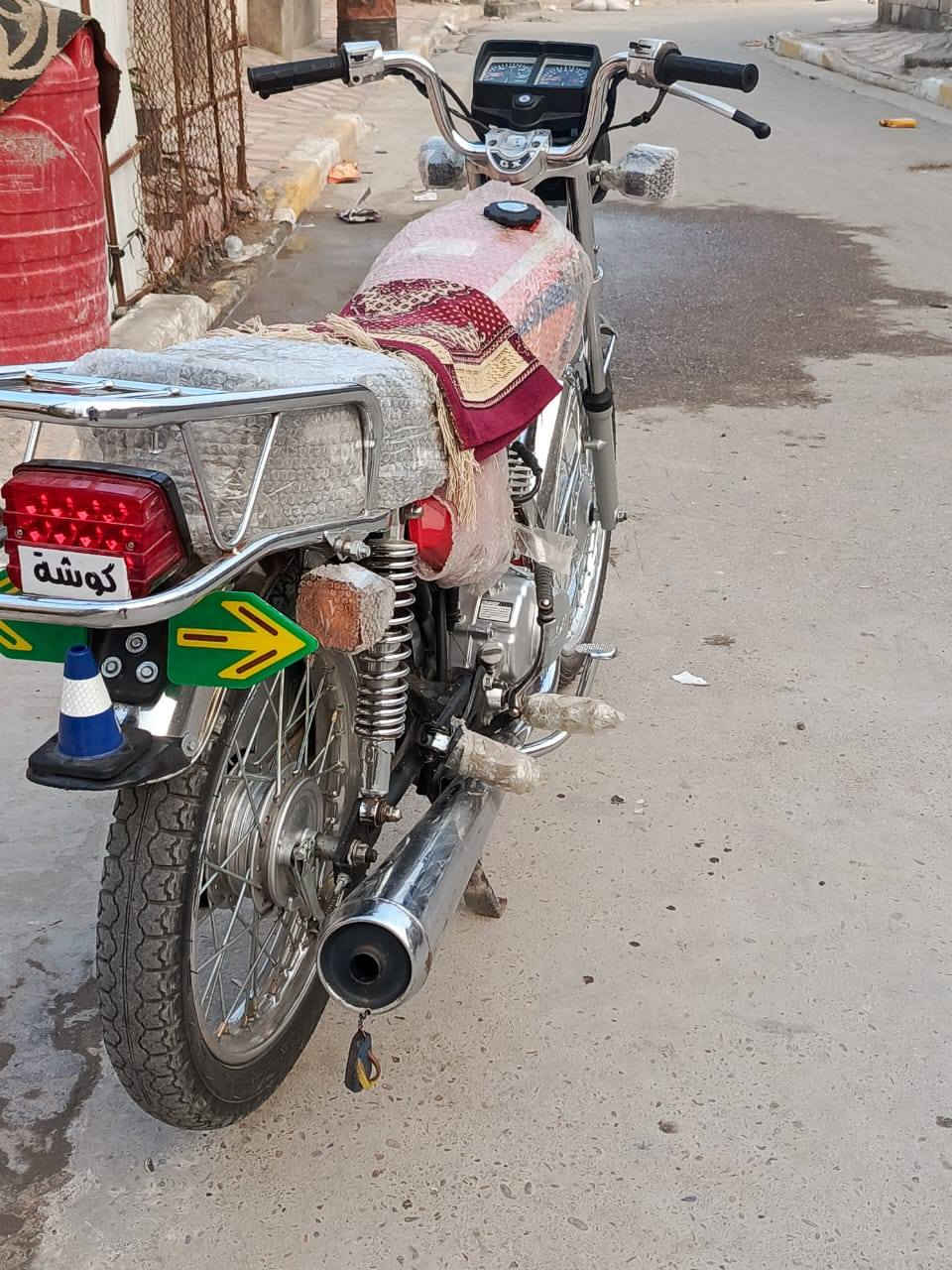 السلام عليكم دراجه البيع نامه  موديل 25 مكينه مامفتوح بدون وراق مكاني المجر السعر خاص ***********
