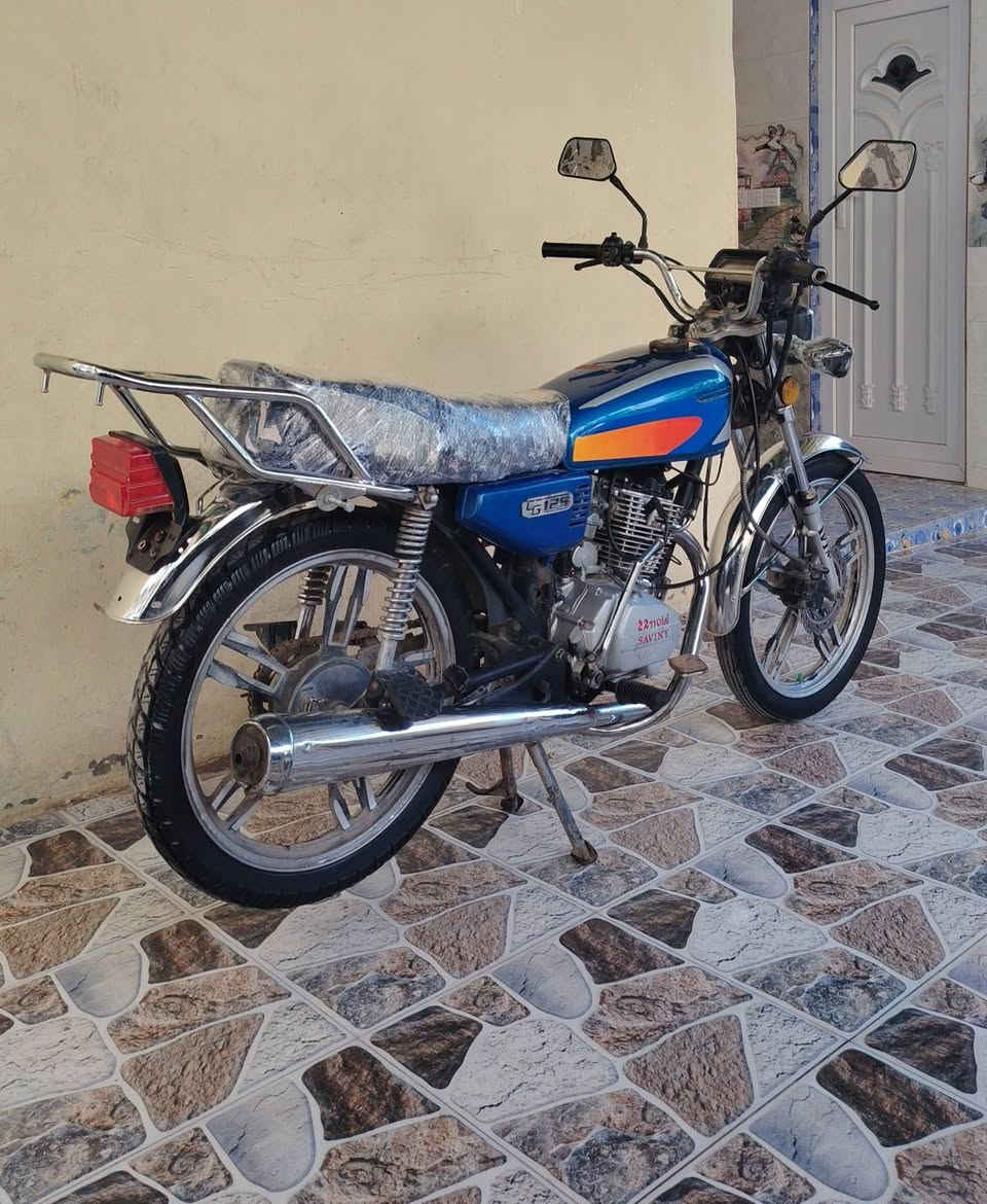 السلام عليكم
دراجة سيفان 2020 أوراق كامله، للبيع السعر 375 وبيها مجال المكان ديالى شهربان ***********
