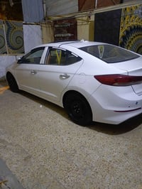 سياره النترا 17للبيع السعر 125بيها مجال ت07715938366