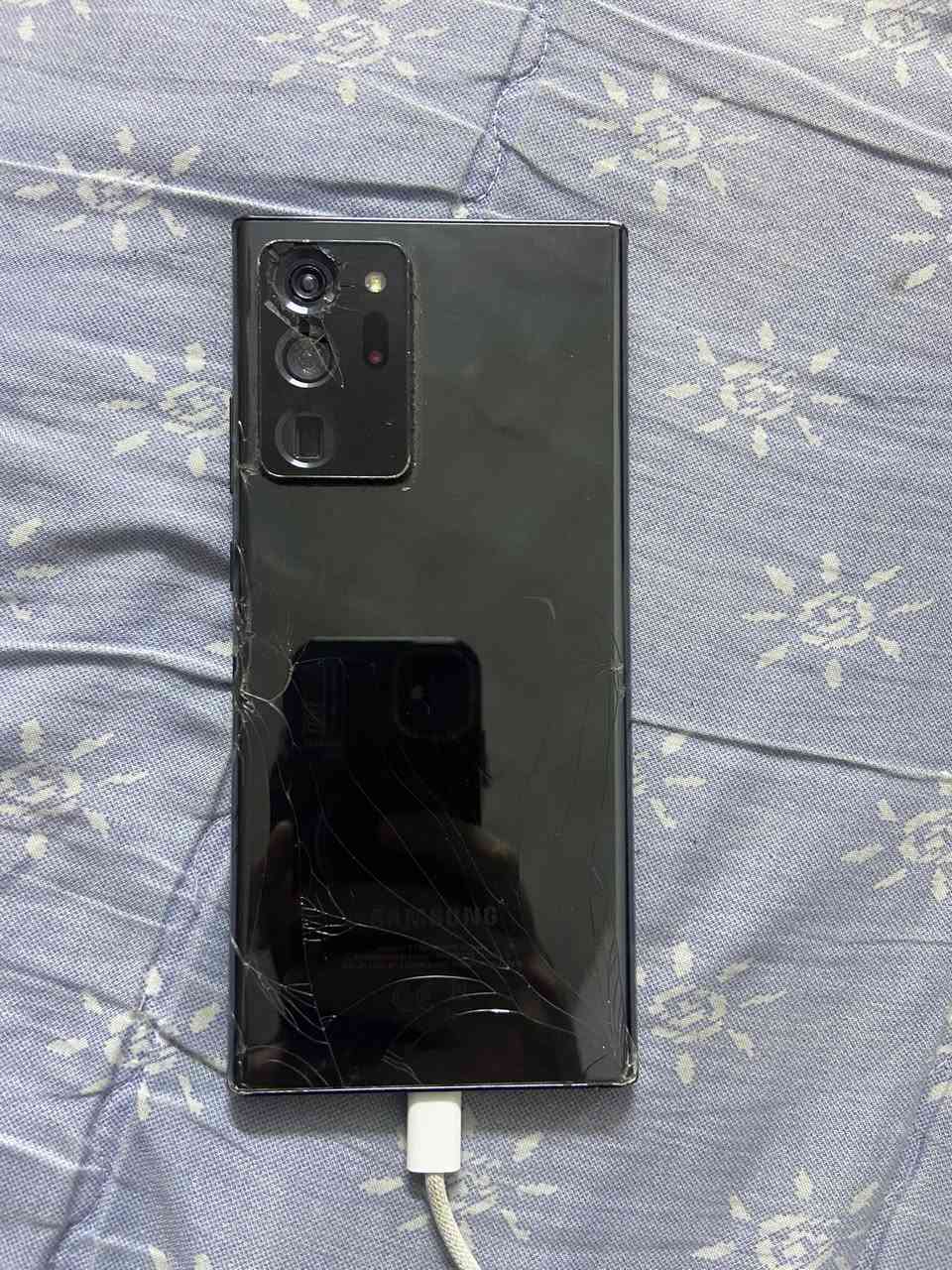 نوت 20 الترا مكسورة الشاشة مكاني بغداد البلديات ***********
