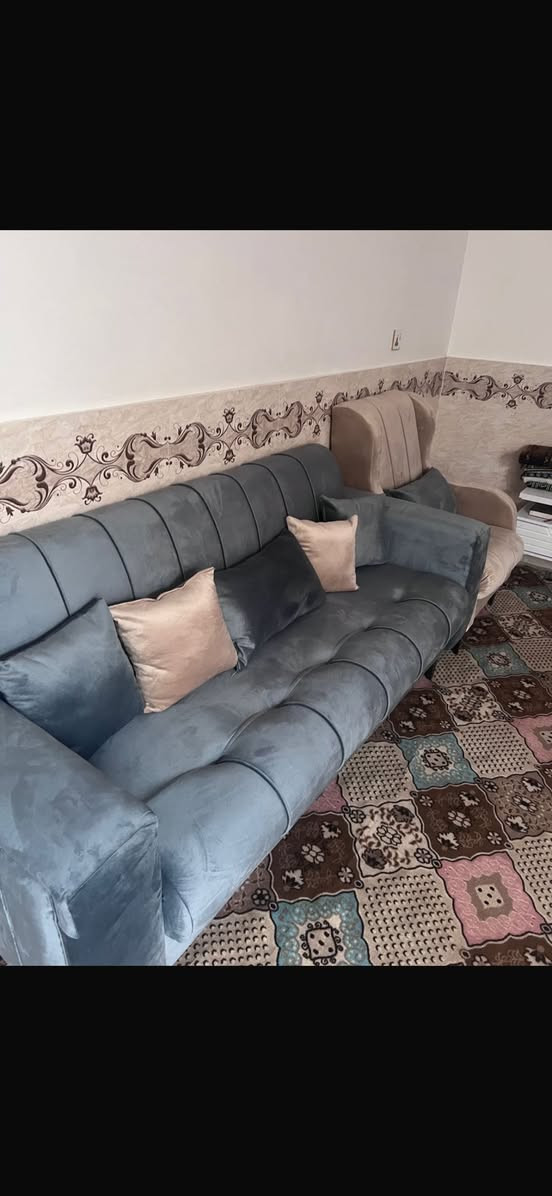 تخم نضيف سعره ٣٣٠ وبي مجال


**إذا كنت صاحب هذا الإعلان وتريد حذفه لأي سبب، رجاءا أرسل رسالة إلى الدعم الفني**