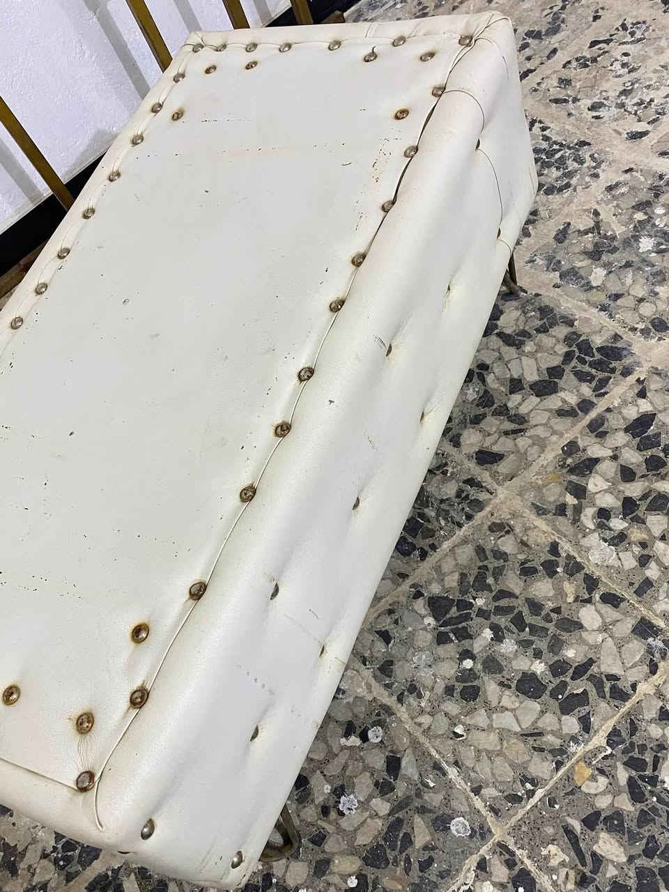 شازلونات وطبلات للبيع  تصفيه
المكان بغداد


**إذا كنت صاحب هذا الإعلان وتريد حذفه لأي سبب، رجاءا أرسل رسالة إلى الدعم الفني**