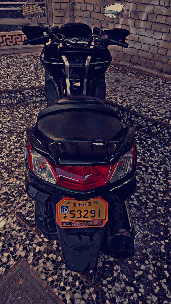 السلام عليكم شباب دراجة ماجستا 2014 بس من تحمه تطفى لمن تبرد يلا تشتغل شغلتها لو نوزل لو تنفيس بسيط جدا بس لان بالدوام محد يسويها للبيع مكاني بغداد رايدها ب500 بيها مجال بسيط متواجد خاص واتساب *********** مستعجل ع البيع او مراوس.
