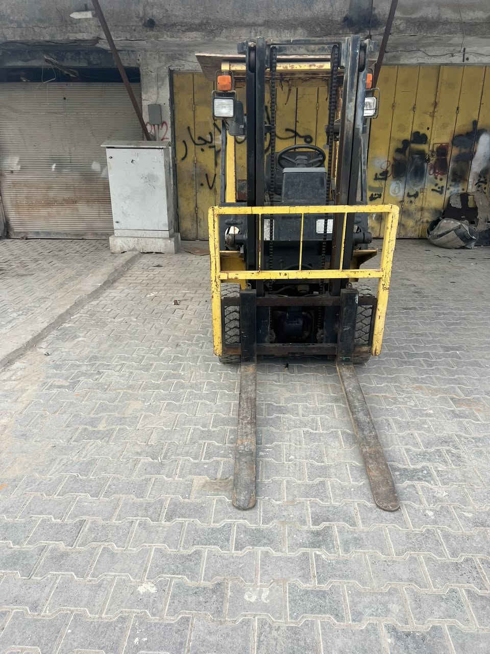 سلام عليكم
من رخصة الادمن
للبيع شوكيه جديده وجاهزه شغاله نكره 
بانزين كهربائيات الياته كله شغاله السعر ٤٠ وبيه مجال الشراي يتصل ويدلل ويشوف السعر غالي يندعينه بالرزق
العنوان البصره رقم الهاتف ‭0772 114 7342‬
