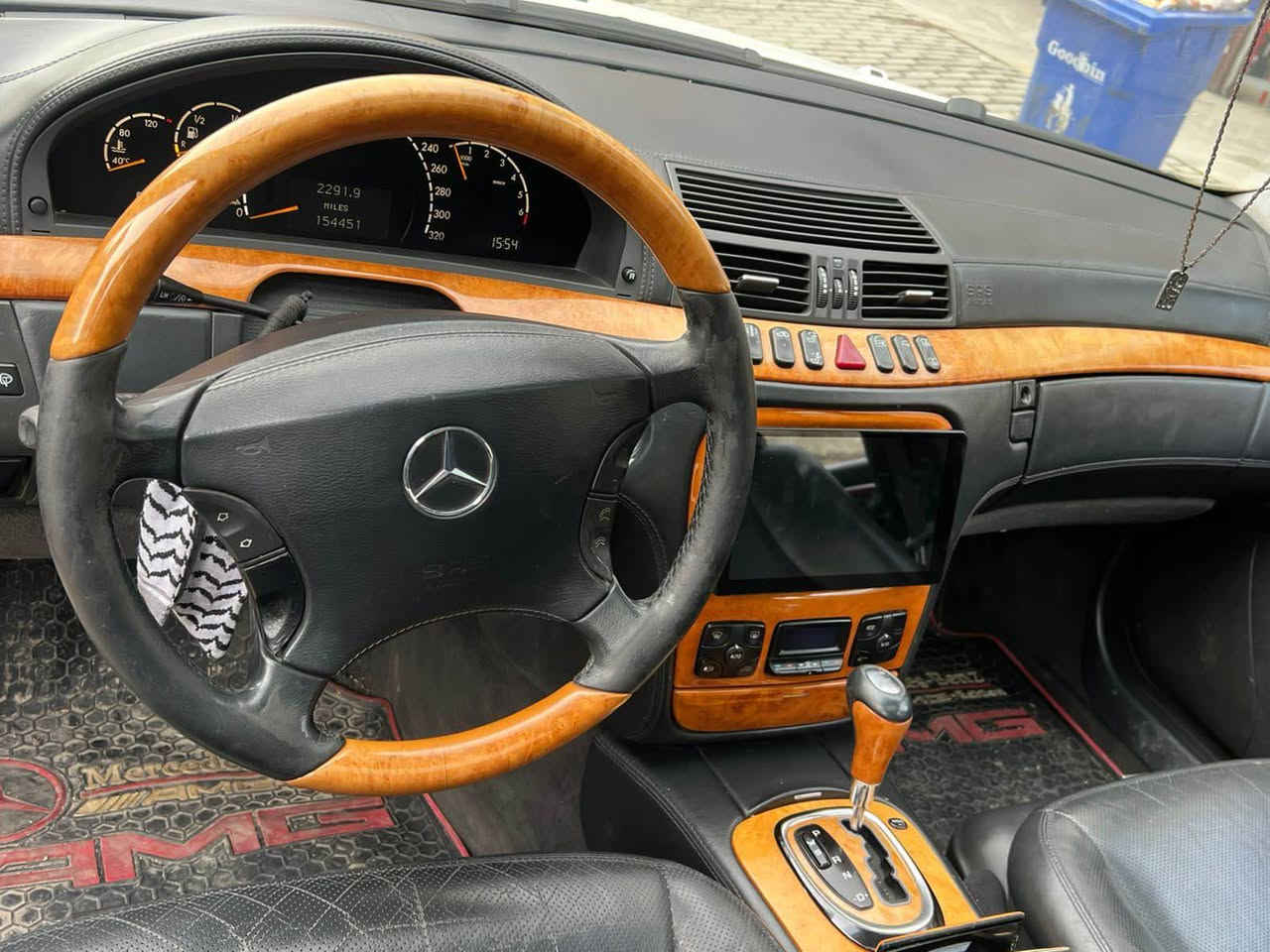 سڵاوی خواتان لێبێت
مارسیدس بینز بیلاد Amg
S62
٨ بستۆن
دەبڵی هەوا
سڵاید
پەردە
جڵد هیتەر
کوشن خەزن
٤ ویل و تایەی تازە
سەنەوی عەسڵی لەگەڵایە
هەمو گیانی بە شەرت
٩٢گڵا و مەجالێکی برایانە
سلێمانی
گۆڕینەوەش ئەکەم لەسەر دڵ گرتن
*********** السليمانية, العراق
