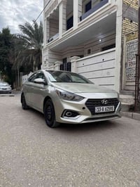 اكسنت 2020 وارد امريكي حادثها بسيط بدون تبدل صبغ فقط السعر 115 وهذا رق...