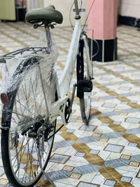 بيسكلات • ابيض 27 • اسود 27