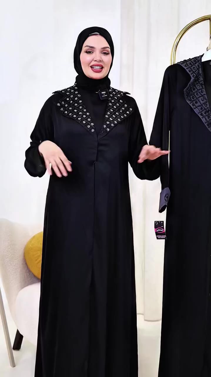 تألقي مع مجموعة Valora للعبايات ✨
ألوان، طبقات، كسرات… كل قطعة مصممة لتبرز أنوثتك وفخامتك
متوفرة الآن للطلب المحدود 🖤🤍"


**إذا كنت صاحب هذا الإعلان وتريد حذفه لأي سبب، رجاءا أرسل رسالة إلى الدعم الفني**