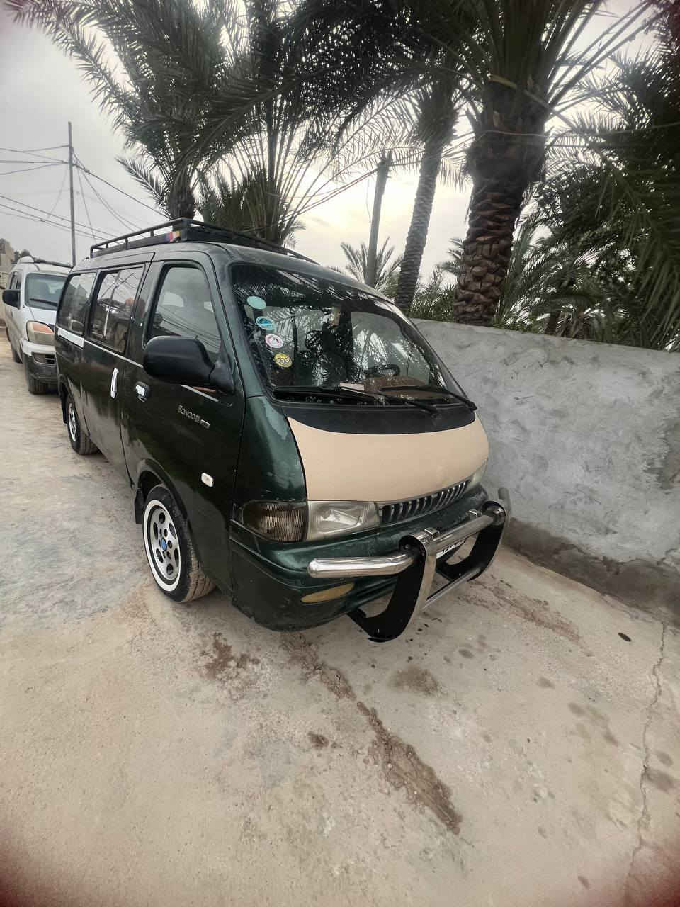 سلام عليكم موديل 98رقم اربيل سياره بلاديه شواصي 4شركه تخم تاير جديد سياره خير من الله مكفوله من الضربه وا المعجون فقط معجون فوك القبق مال الكاز ولباب السلايت بي فقط لا غير مكينه كير اكسن خير من الله كهربائيات كلها شغاله كيجات كلهن شغلات اناره داخليه خارجية كله شغاله سنتر لوك كله شغال دوشمه جديده اوياله مكصوصهه
درع امامي جديد سياره جاهزة مكينه 3000 هااا ورقم حمل أربيل وعندي بيه وكاله عامه امصفره من كلشي سياره  خير من الله سعر السياره ب60وبيه مجال للطيبين مكاني واسط تقاطع الصويره 
ملاحضه اني امكلف بل نشر ***********
