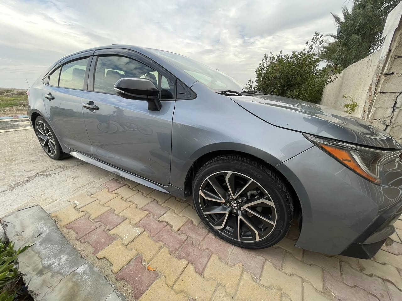 السلام عليكم
كورلا موديل 21 السياره جاهزه من كل النواحي مكينه كير تبريد تخم تاير صدر حداديه كل جاهز رقم بغداد الجديد وسنويه جديده بسمي السياره بيه تبديل قطعتين فقط الباقي كفاله عامه 

موصفات 

فتحه 

تحكم ستيرن 

شاشه جبيره 

كامره 

رادارات 

كامره اماميه

سبورت 

بصمه بيبان 

بصمه 

جنطه لمس 

حساسات اماميه خلفيه 

اشاير بل مري 

خزن ميموري 

مكان بغداد السعر 135وبيه مجال حك الجيه 

***********
