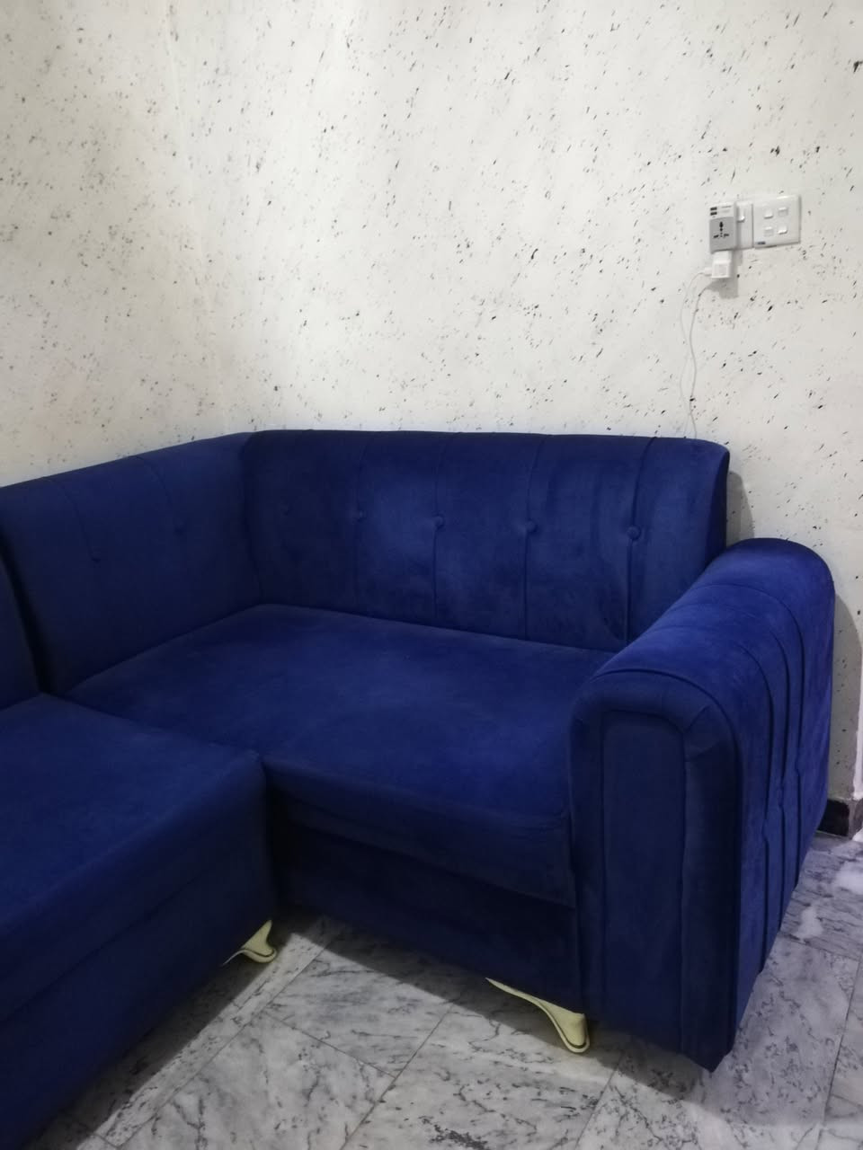 السلام عليكم
ديوان ١٠ مقاعد تفصال
السعر ٢٥٠
العنوان بغداد حي الجامعة


**إذا كنت صاحب هذا الإعلان وتريد حذفه لأي سبب، رجاءا أرسل رسالة إلى الدعم الفني**