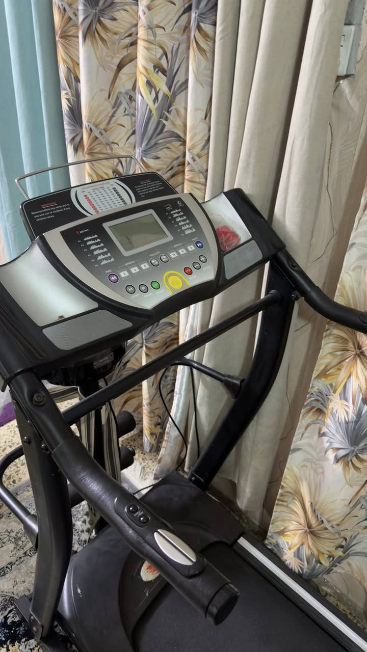 سلام وعليكم جهاز جري 150 +جهاز مساج للبيع عنواني بغداد البنوك للاستفسار ***********
