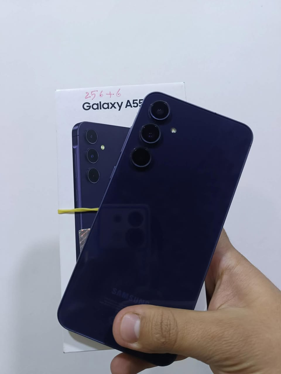 السلام عليكم
كلكسي A55 مكفول منل زلغ شرط 💥
مستخدم قليل ذاكره ٢٥٦ رام ٨ اعلى شي بصمه مدمجه بل شاشه جهاز مواصفات قويه وكامره مرتبه كلش وبطاريه ٥٠٠٠ يرهم بيع ومراوس للتواصل *********** سعره ٣٢٥ وبيه مجال بخدمت الشراي 🤍
