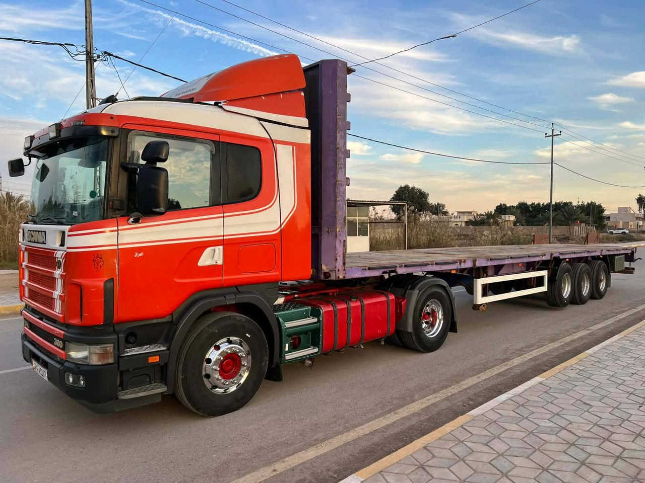 للبيع سكانيه 2000 سياره وضع شركه مكفول من كلشي
***********
