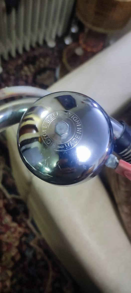 سلام عليكم بايسكل هيرو هندي حجم 28 انتاج قديم قطعه  نظيف وبلادي مابي اي نقص  أريده ١٠٠ مكاني بغداد وهذا رقمي للتواصل ***********
