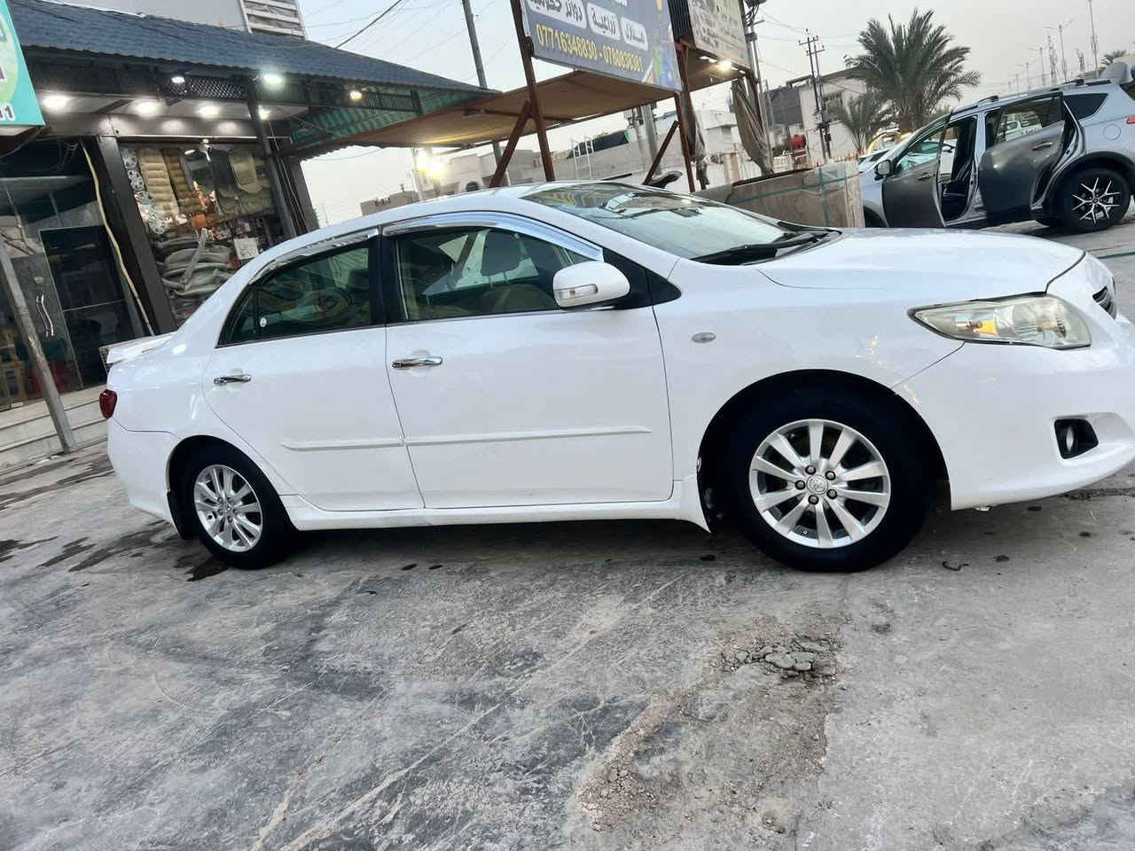 السلام عليكم  ❤️
اللهم صل على محمد وال محمد 

 مTOYOTA كورلا 2008 خليجيه 
  
 رقم بغداد شرط التحويل 
 
محرك 1800  
   
  
صدرامامي خلفي جديد  
 سياره حلوه وناعمه كلش 
مديومه ادامه كامله 
 

كهربائيات كلها شغاله
 
 باتري جديد  اصلي 
  تبريد شغال 
تدفئه شغاله 
تخم تاير 
  خلفيه دواره 
سنتر لوك  
    
بيها 3قطع بدون حادث موضح بالفيديو 
تجي تفحص وتقتنع واني حاضر 
        
العنوان الانبار الفلوجه 
 …السعر 90 
بدون مراوس بدون اقساط بيع نقد فقط 
 الشراي يتصل📞 وحياكم الله  اخوتي‏***********
