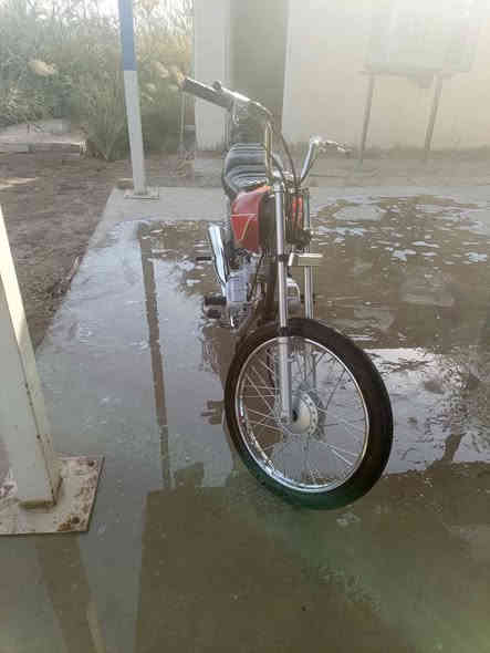 سلا عليكم شباب دراجه البيع 25كلك مكفوله كفاله عامه دراجه قبل فتره ممعمرها ع ايدي
مكان الدوانيه السدير
078474 66167
