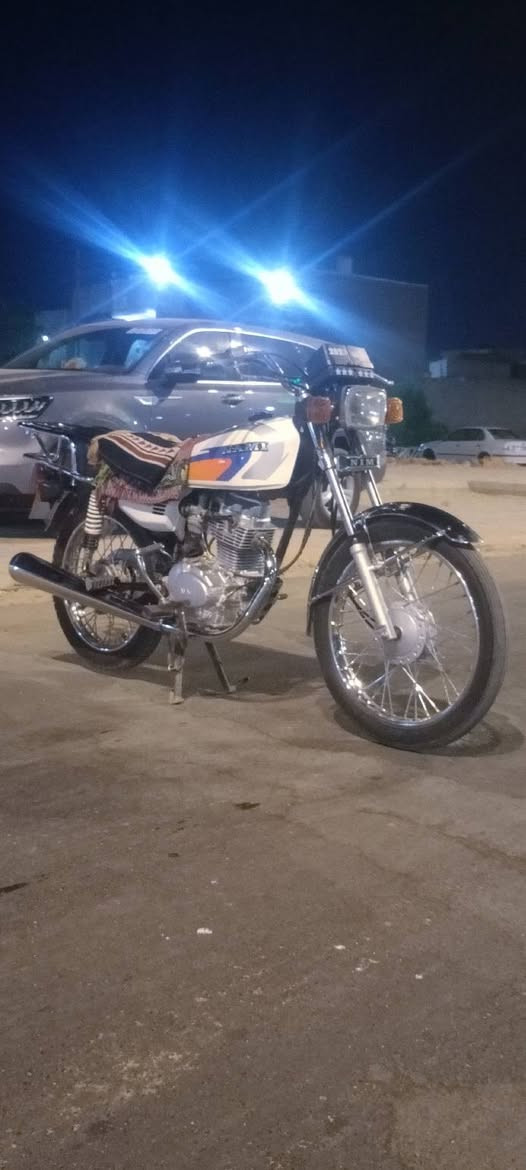 سلام عليكم شباب درجة نامه شلامجه تعمير 2023 كلك كلك سعر 500وبيه مجال المكان كربلاء حي العسكري شراي خبرني عله هذه الرقم ***********
