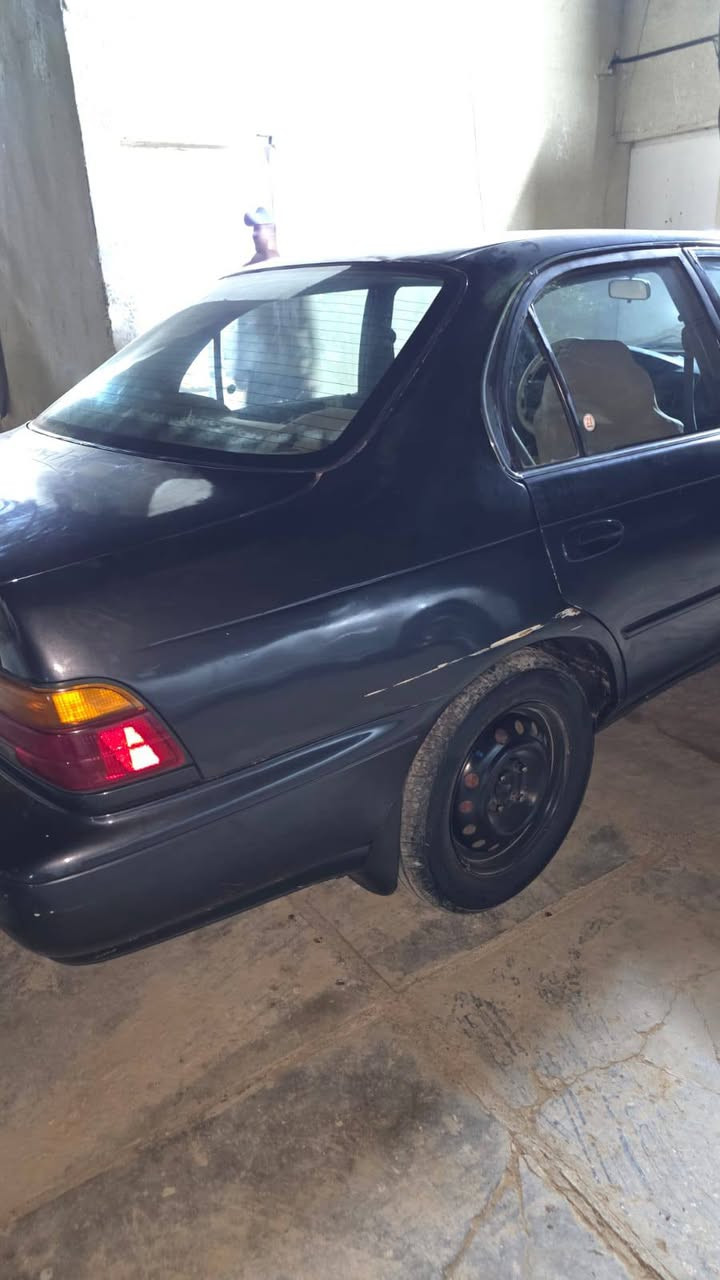 سياره كولاه 1993سنويه جديده الغايه 11/1/2031  رقم واسط انكليزي سياره صبغ عام الجمالية كفالة عامه كير ومحرك1600 وسدر ومشط و تخم تأير جديد سعر57بيه مجال الاتصال على الرقم ***********مامتواجد على فيس بوك
