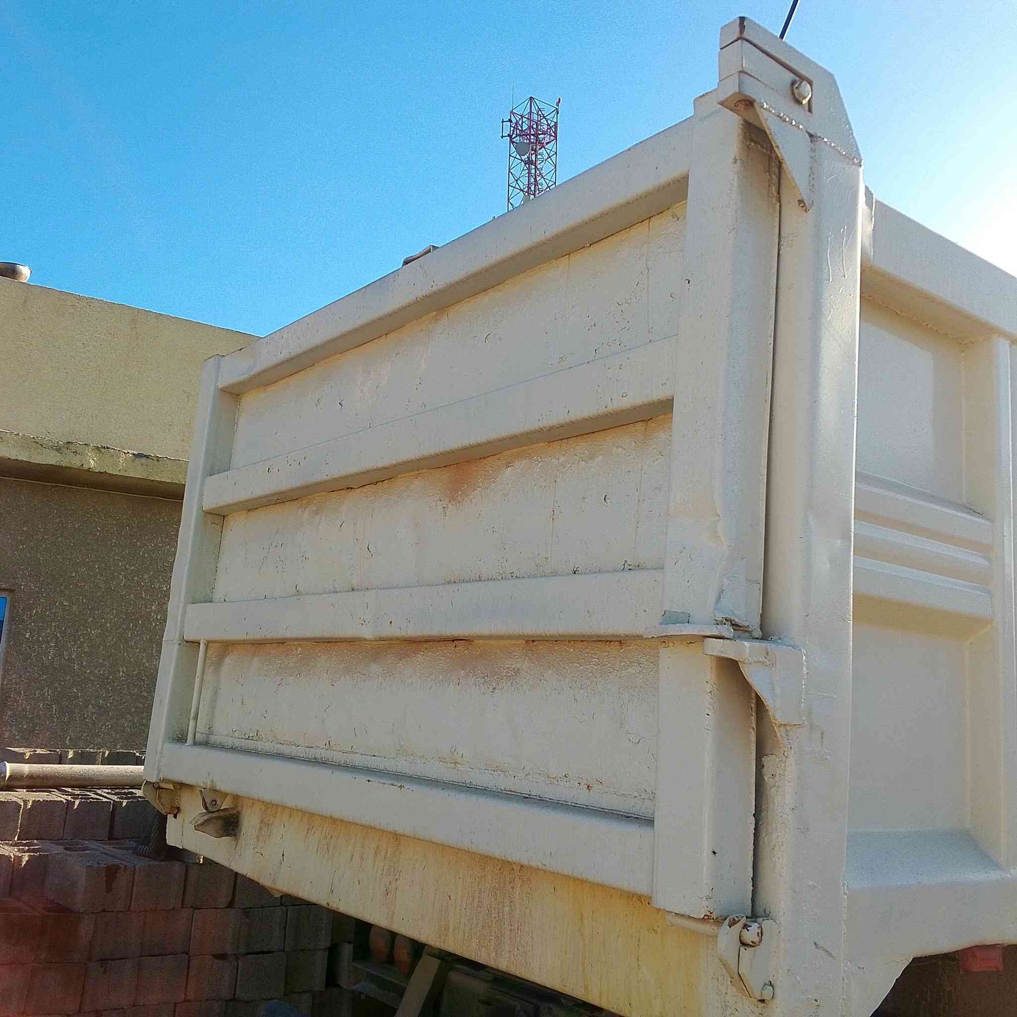 بدي علم جديد للبيع لا ستفسار ***********
