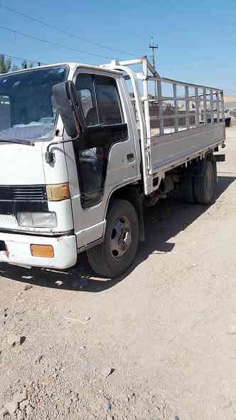 سلام عليكم سياره داينه البيع نتصال علئ هاذ رقم ***********
